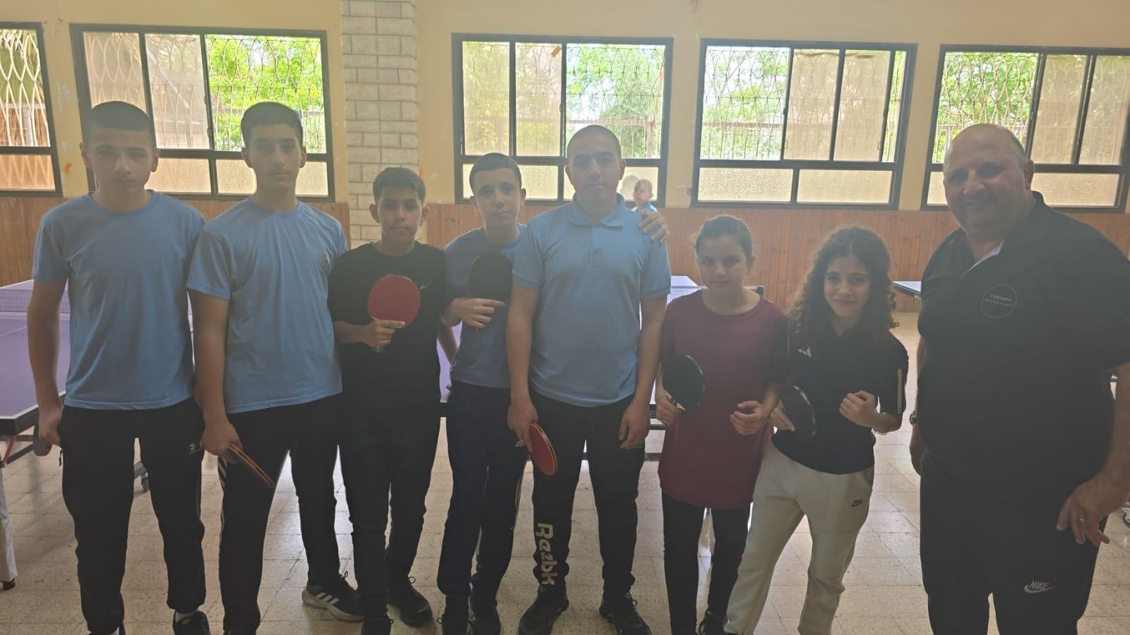 طلاب "برنامج تحديات" أم الفحم يتألقون ويتوجون أبطالاً لبطولة التنس في الناصرة-5