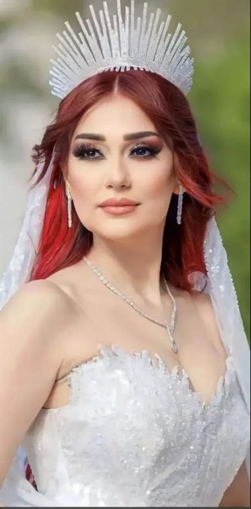 نجمة سورية شهيرة تفاجئ الجمهور بزواجها.. عريسها شخصية معروفة-0