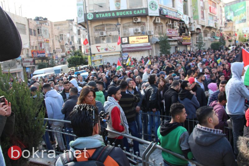 مسيرة حاشدة ومواجهات وسط رام الله وبيت لحم مع الاحتلال احتجاجا على قرار ترامب -31