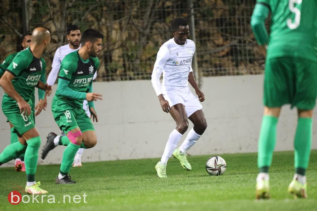 الاخاء النصراوي يزحف نحو القمة بعد فوزه على كفار سابا(2-1)-0