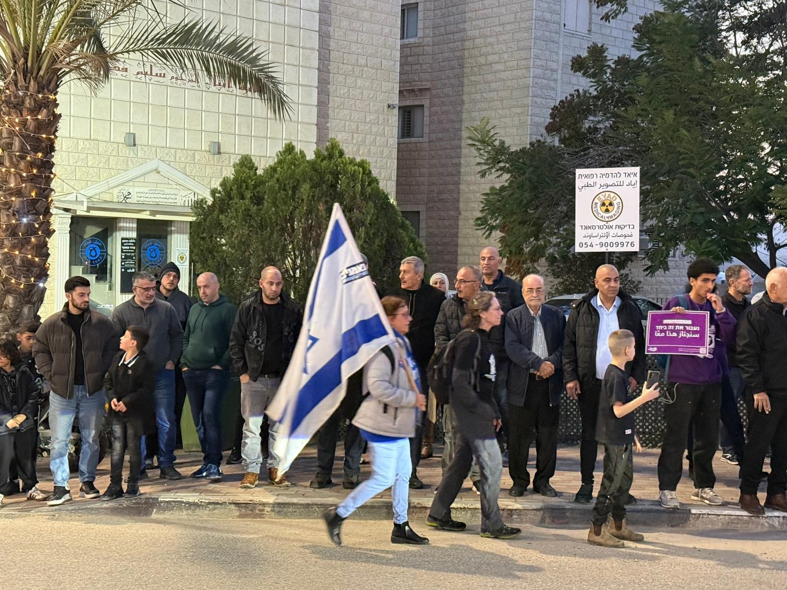 مازن عدوي لـ"بكرا": “نحن في حرب… ليس عنفًا، وعلى الحكومة أن تتحمّل مسؤوليتها لوقف هذه الجائحة”-3