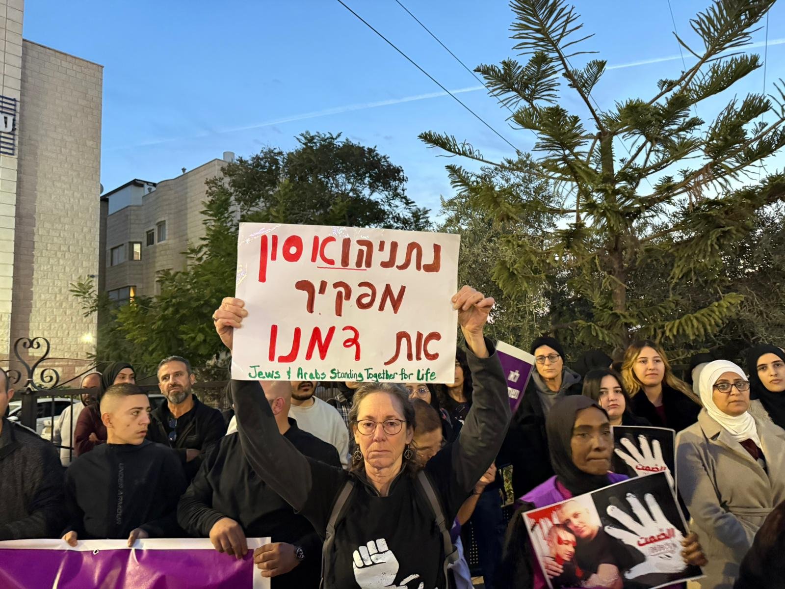 مازن عدوي لـ"بكرا": “نحن في حرب… ليس عنفًا، وعلى الحكومة أن تتحمّل مسؤوليتها لوقف هذه الجائحة”-4