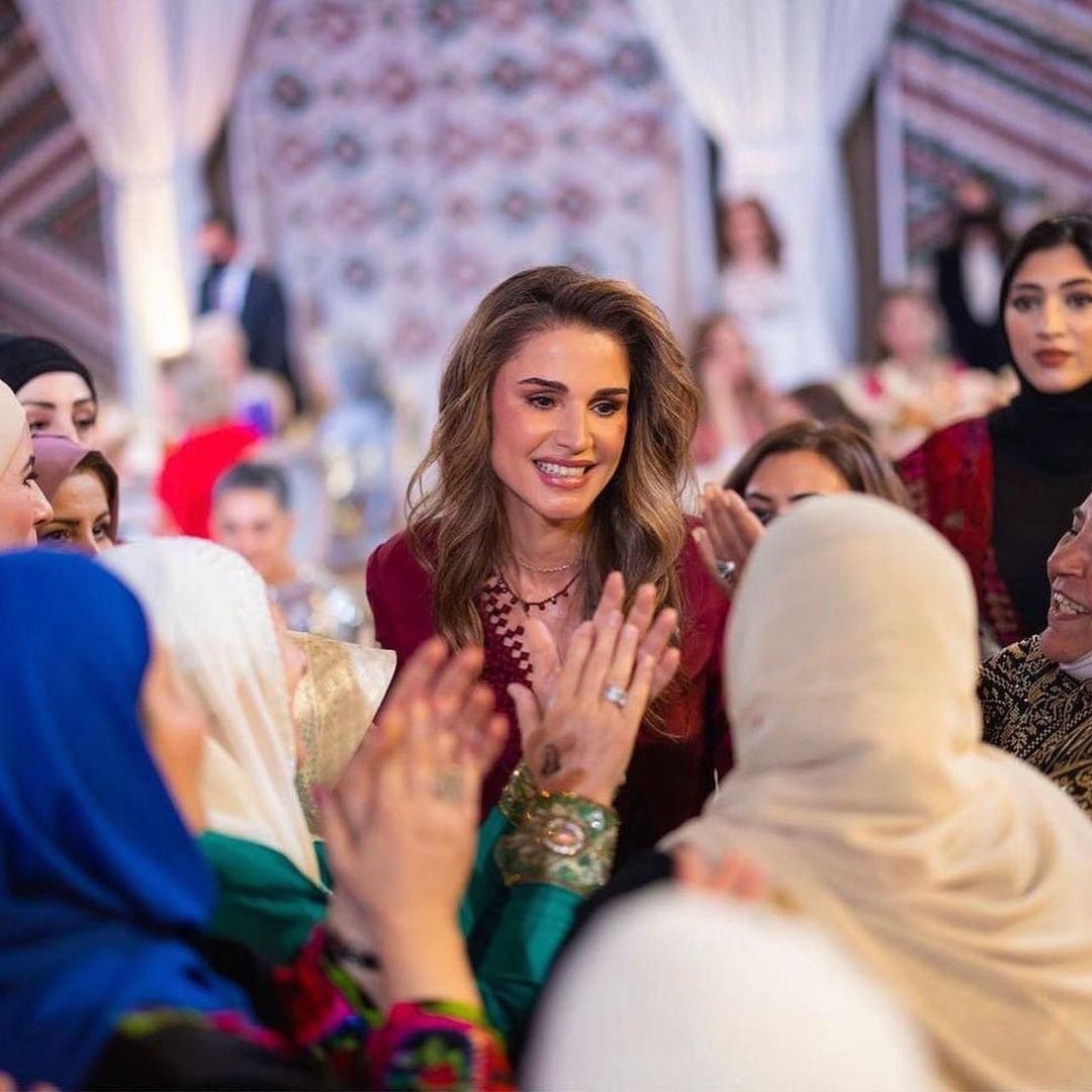 الملكة رانيا تحتفل بحناء الأميرة إيمان-1