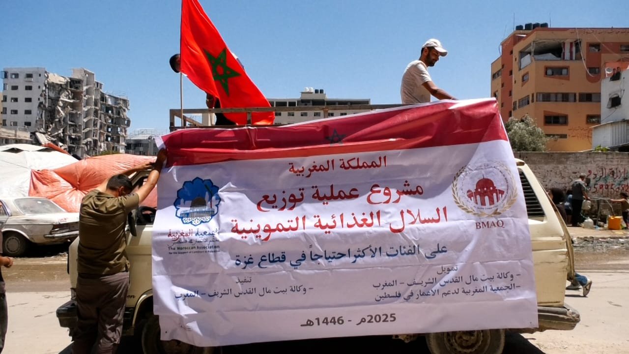 وكالة بيت مال القدس الشريف تنفذ المرحلة الثانية من حملة الإغاثة الإنسانية للنازحين في مدينة غزة-1