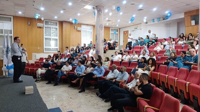 حدث تاريخي في المستشفى الإنجليزي: اتفاقية عمل جماعية الأولى من نوعها في المؤسسات الطبية العربية-4