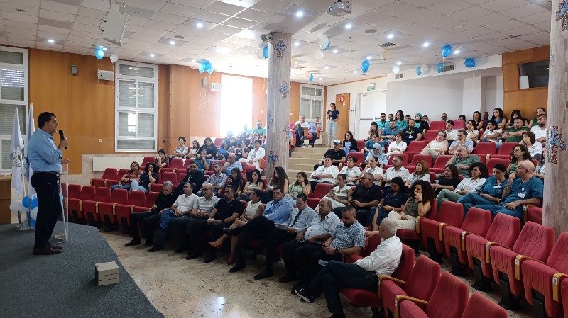 حدث تاريخي في المستشفى الإنجليزي: اتفاقية عمل جماعية الأولى من نوعها في المؤسسات الطبية العربية-13