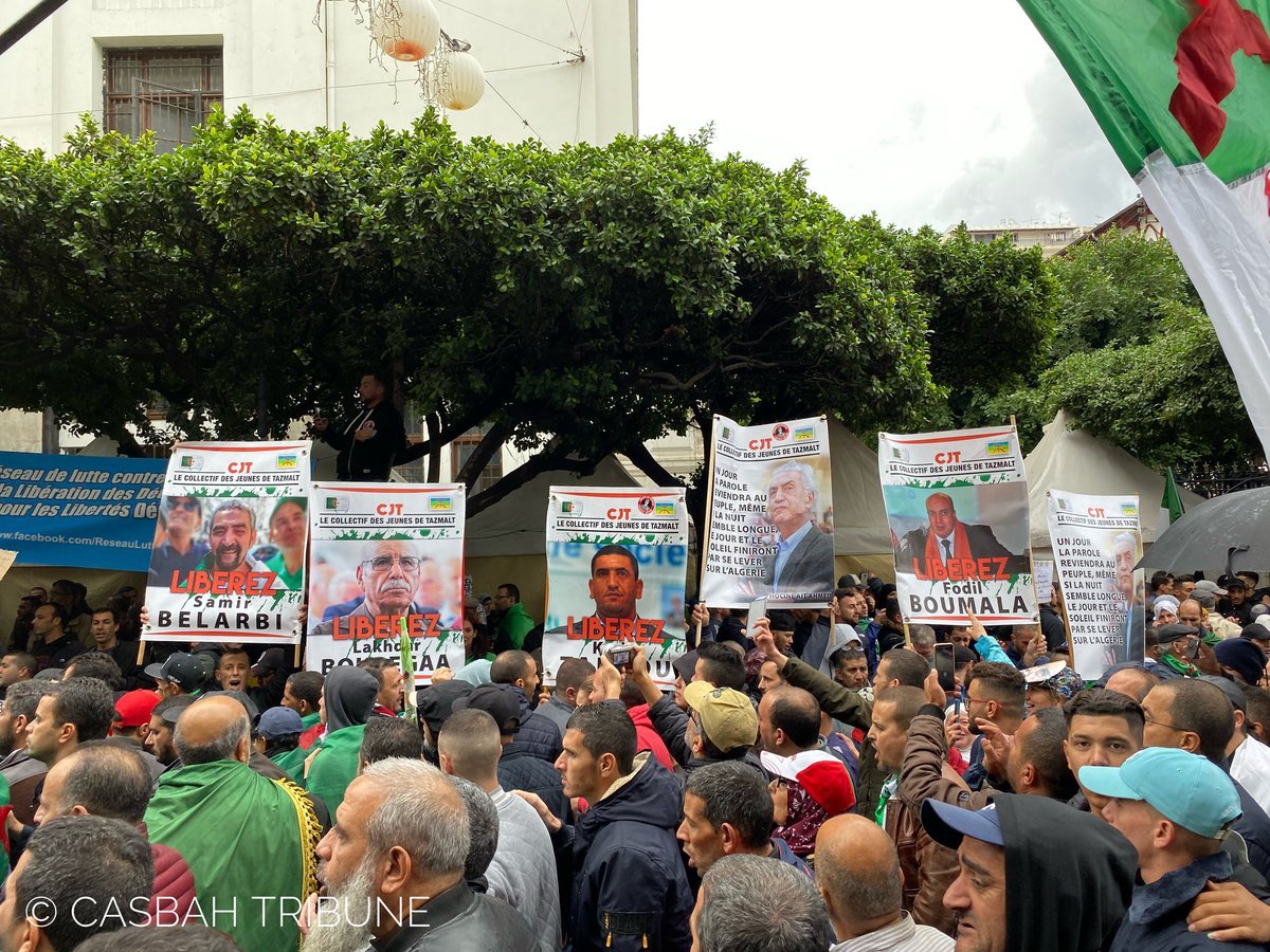 آلاف الجزائريين يتظاهرون في الجمعة الـ38-2