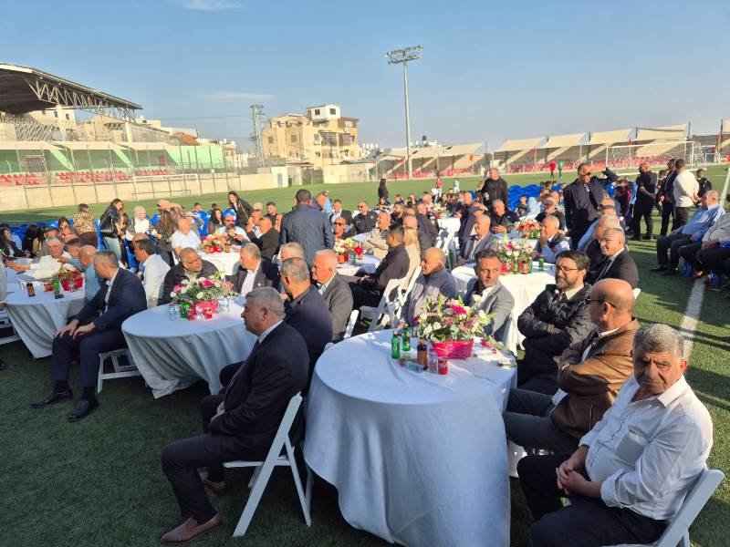 حفل تاريخي لتدشين ملعب كرة القدم البلدي والقاعة الرياضية المتربة في عين ماهل-1