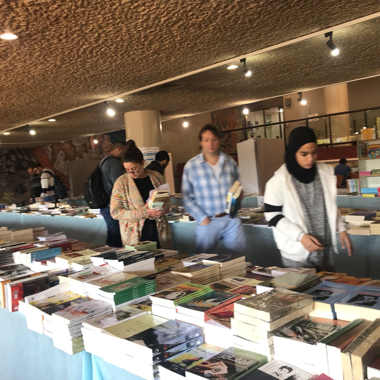 افتتاح اضخم معرض للكتاب في جامعة تل ابيب, مستمر حتى الخميس 11.1.18 .-5