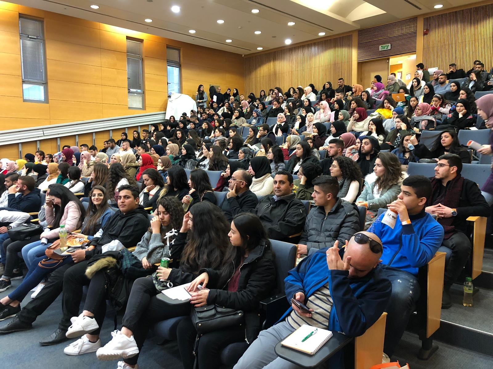 مئات الطلبة العرب في اليوم المفتوح في جامعة بار ايلان-1
