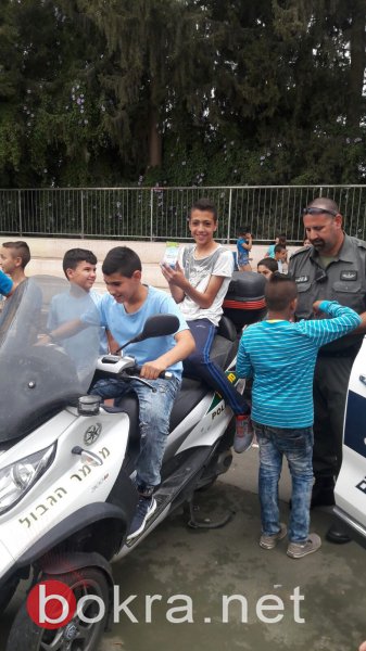 أجواء وفعاليات مميزة في يوم الشرطة الجماهرية في مدرسة الطيبة الزعبية -13