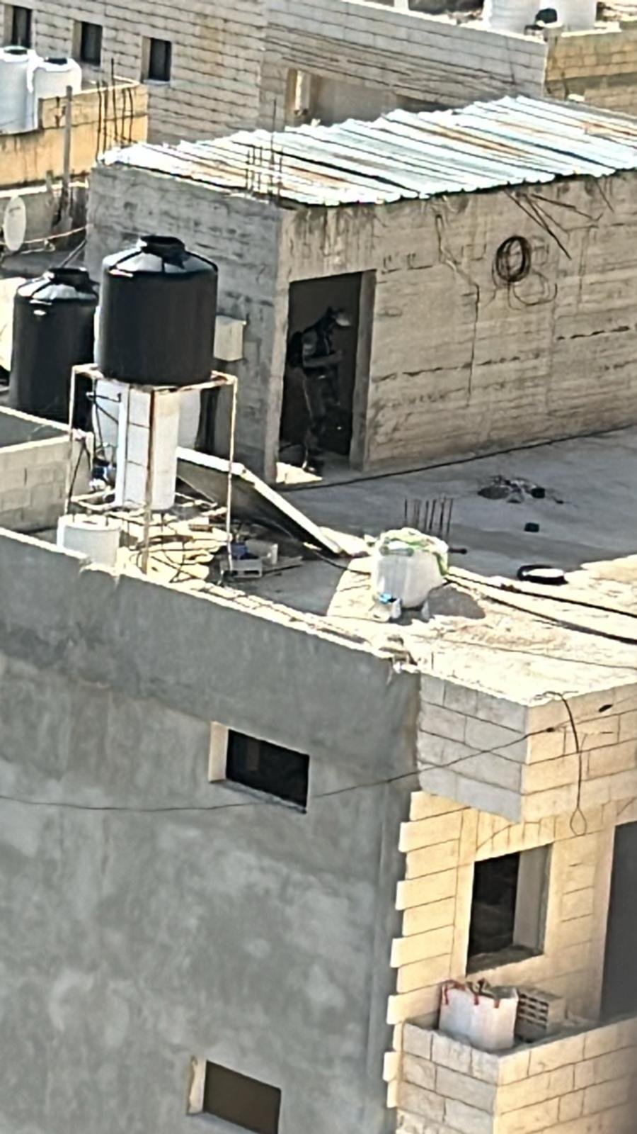 القدس : تفجير منزل الشهيد فادي جمجوم في مخيم شعفاط شمال شرق القدس-4