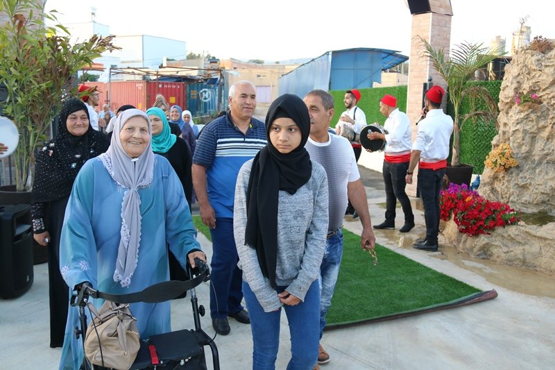 سخنين: جمعية السلام تنظم بمبادرة مياه الجليل افطاراً جماعياً لمسني البطوف والشاغور-36