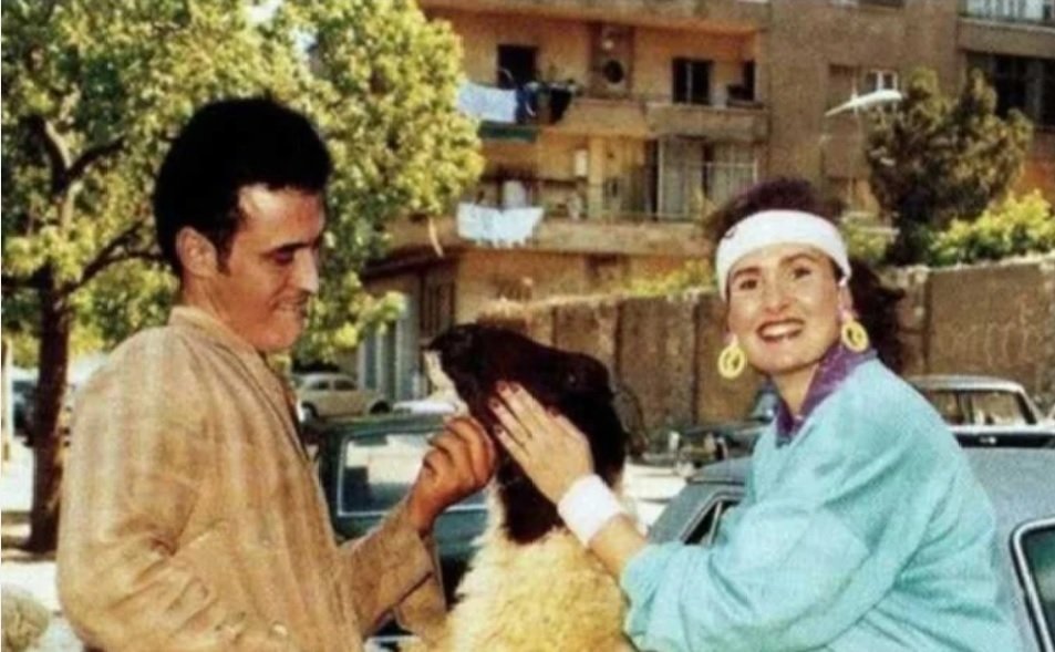 صورة قديمة ليسرا وكاظم الساهر مع خروف تُشعل مواقع التواصل-0