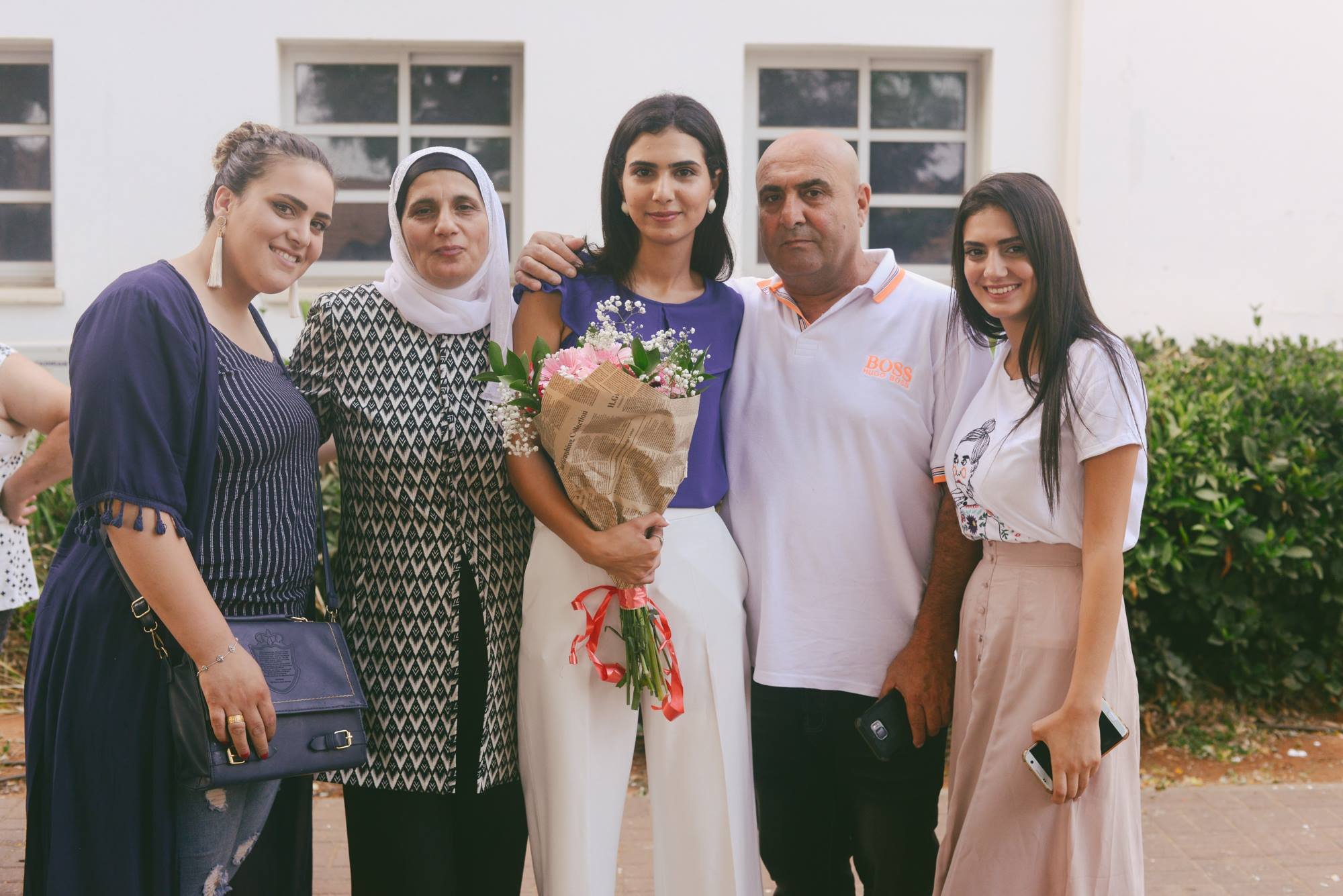 معارض نهائيّة متميّزة للخرّيجات العربيّات في حفل تخرّج طلاب كليّة الفنون "همدراشا"-2