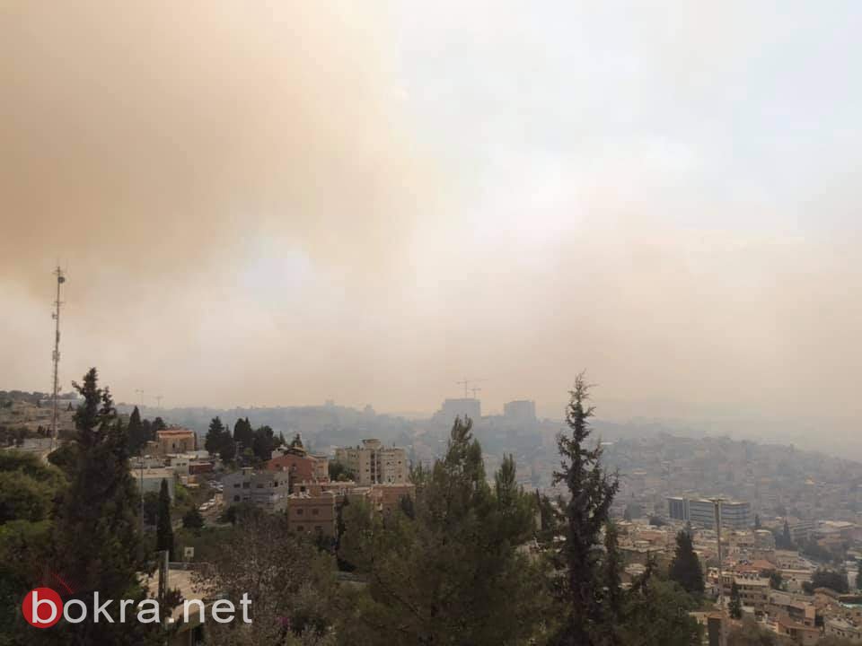 بلدية الناصرة تفتتح غرفة طوارئ والنيران تمتد الى الاحراش المحاذية لها-0