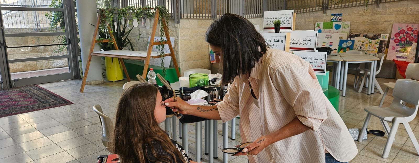 في ظل ارتفاع مئات حالات العنصرية عام 2025: مركز ضحايا العنصرية يطلق حملة "مساحة آمنة خالية من العنصرية-0