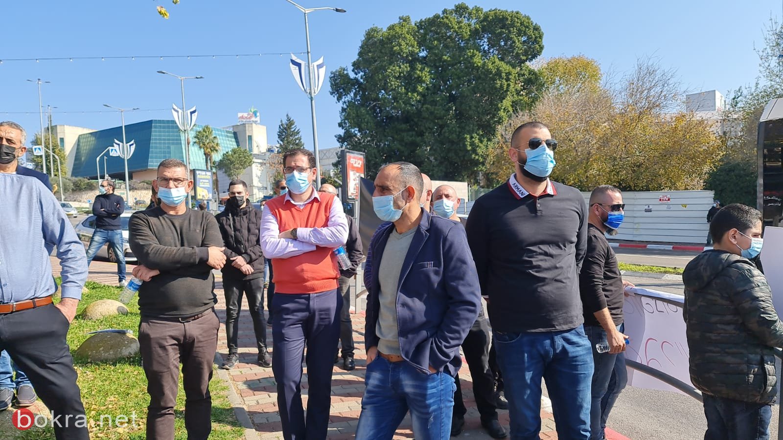 عائلة المرحوم جورج حلو تتظاهر امام بلدية نوف هجليل وتطالب بمحاسبة من قتلوه-11