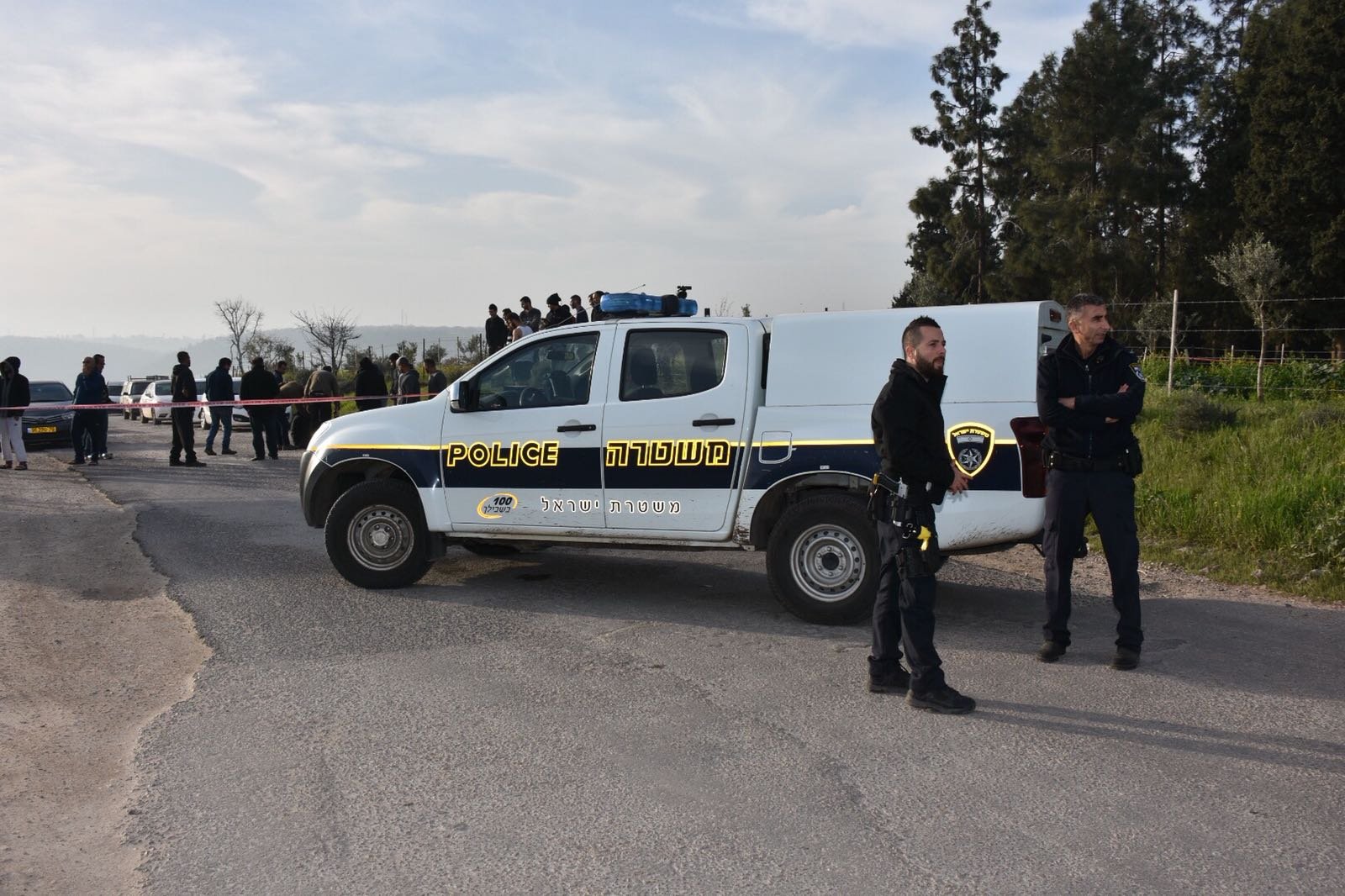 الشرطة تغلق الطرق المؤدية الى كيبوتس هاردوف مكان سقوط الطائرة-1