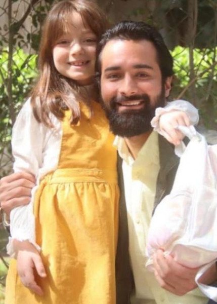 انطلاق ابنة أحمد زاهر الصغري في التمثيل على خطى شقيقاتها-3