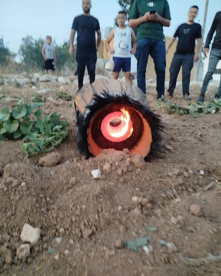 سقوط شظايا في بلدة الظاهرية جنوب الخليل بعد اعتراض صاروخ أُطلق من اليمن-1