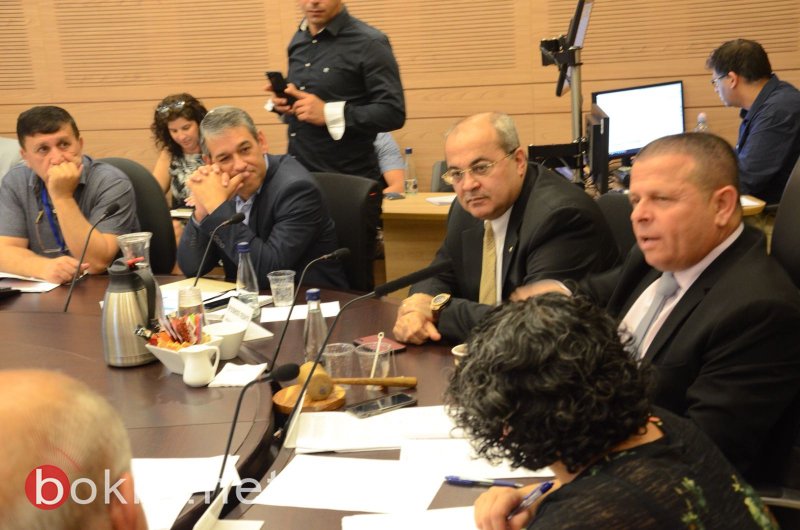 لجنة الاقتصاد البرلمانية تعقد جلسة خاصة بمبادرة النائب يونس ومركز مساواة حول المناطق الصناعية في البلدات العربية-4