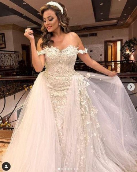 الفنانة بشرى بفستان زفاف أبيض والجمهور: "عروس ولا إيه"؟-3