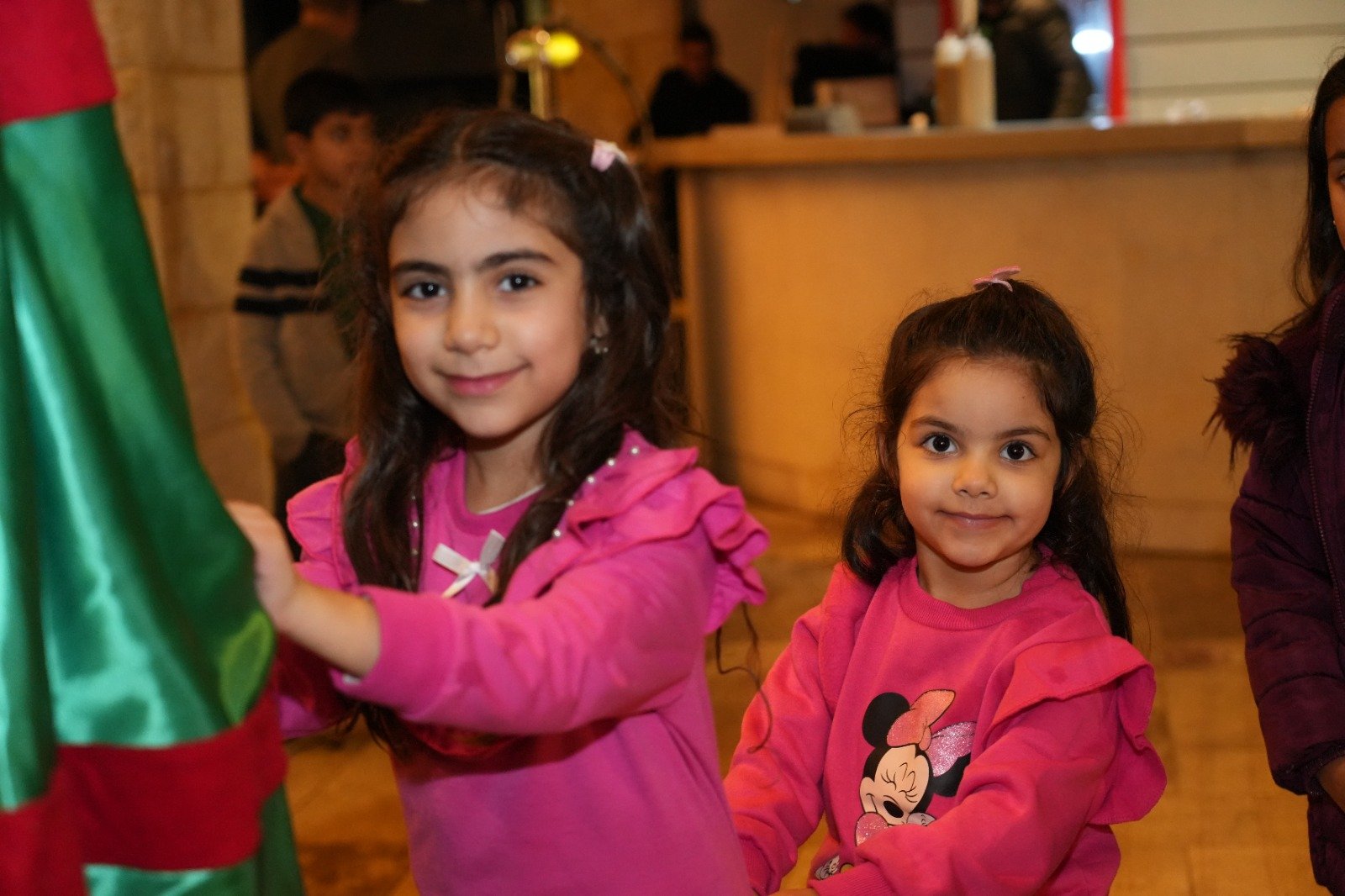 بأجواء ميلادية مميزة .. افتتاح فعاليات كريسماس ماركت في فندق جولدن كراون – الناصرة-9