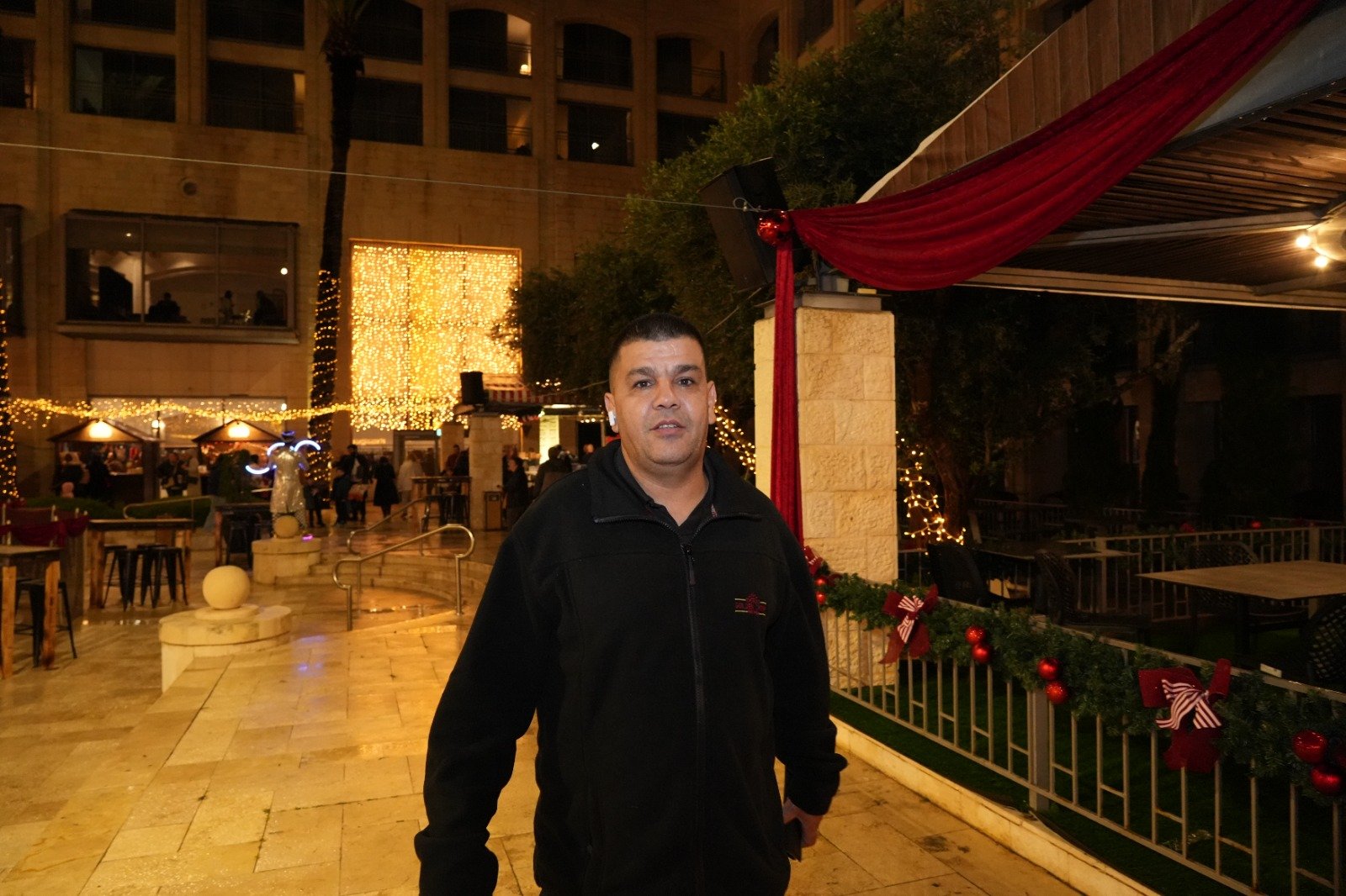 بأجواء ميلادية مميزة .. افتتاح فعاليات كريسماس ماركت في فندق جولدن كراون – الناصرة-24