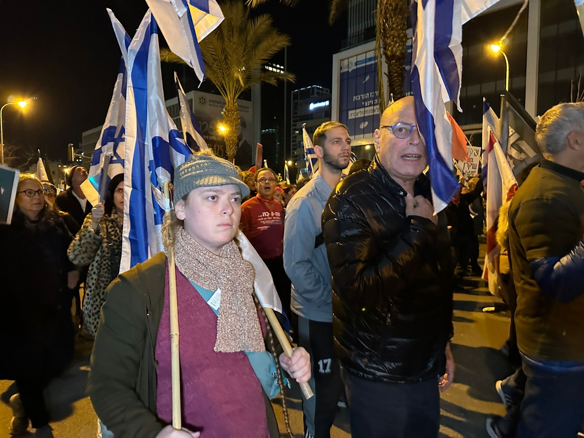 تل أبيب: مظاهرة حاشدة رفضًا للتغييرات بجهاز القضاء-4