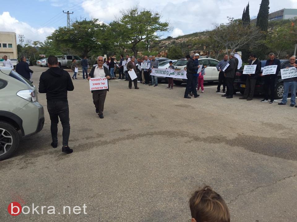اهالي سخنين يتظاهرون في منطقة "ترديون" لتصدي لمخطط تجريف شارع الشكاير-45