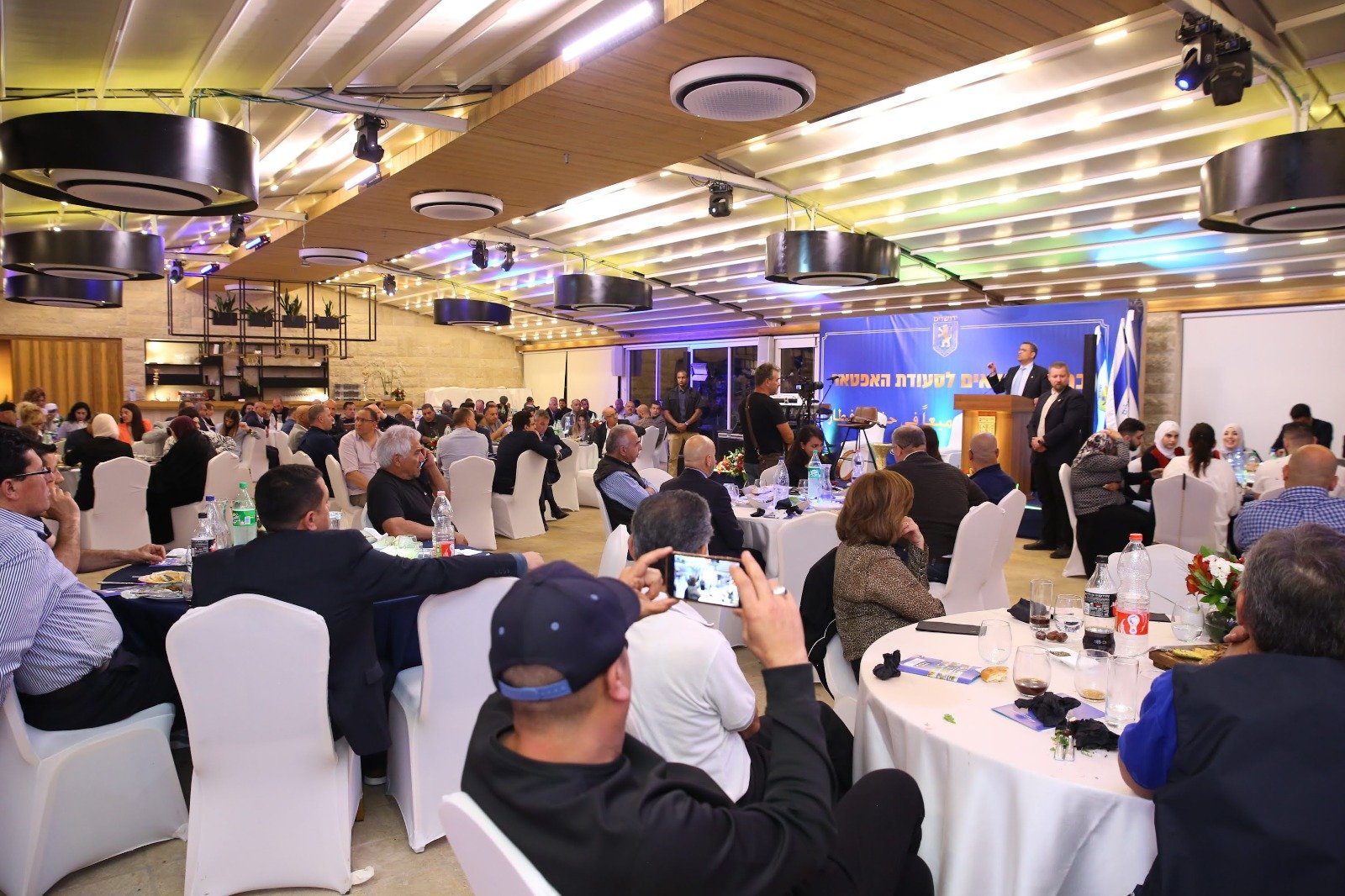 بلدية القدس: رئيس البلدية موشيه ليون يشارك بإفطار جماعي مع شخصيات من شرقي القدس-1