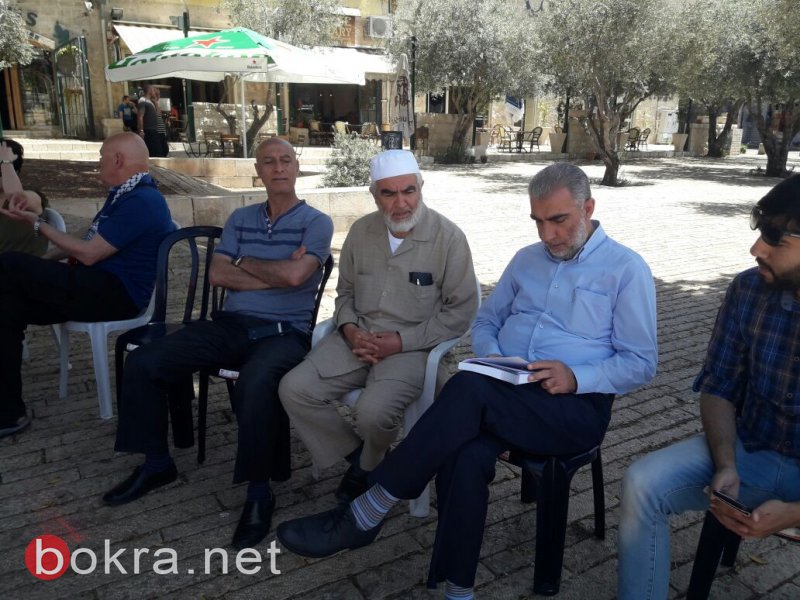 العشرات في خيمة الناصرة يعلنون إضرابهم عن الطعام، وفتح تدعو كافة أسراها للانضمام للإضراب-0