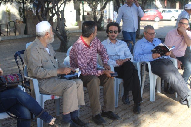 حضور واسع من القيادات العربية تضامنا مع اضراب الاسرى في خيمة الاعتصام في الناصرة-1