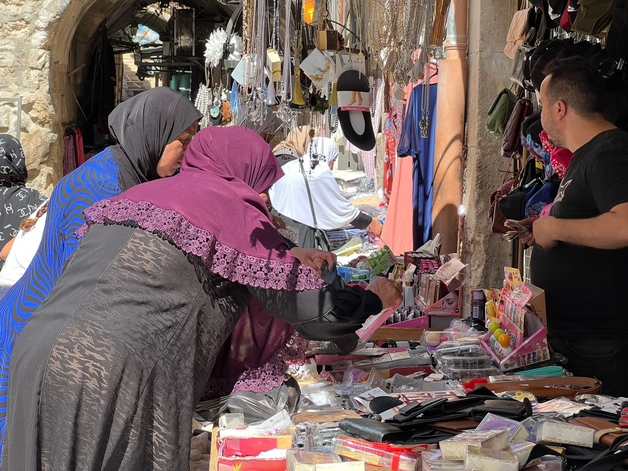 "أسبوع القدس" : انعاش للحركة التجارية في أسواق البلدة القديمة-4