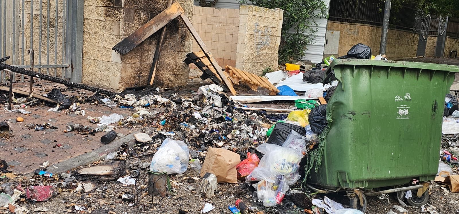 أزمة النفايات في الناصرة| رونين بلوط: حولنا 700 ألف شيكل من عنقود الجليل كحل مؤقت .. والداخلية تعقّب-0