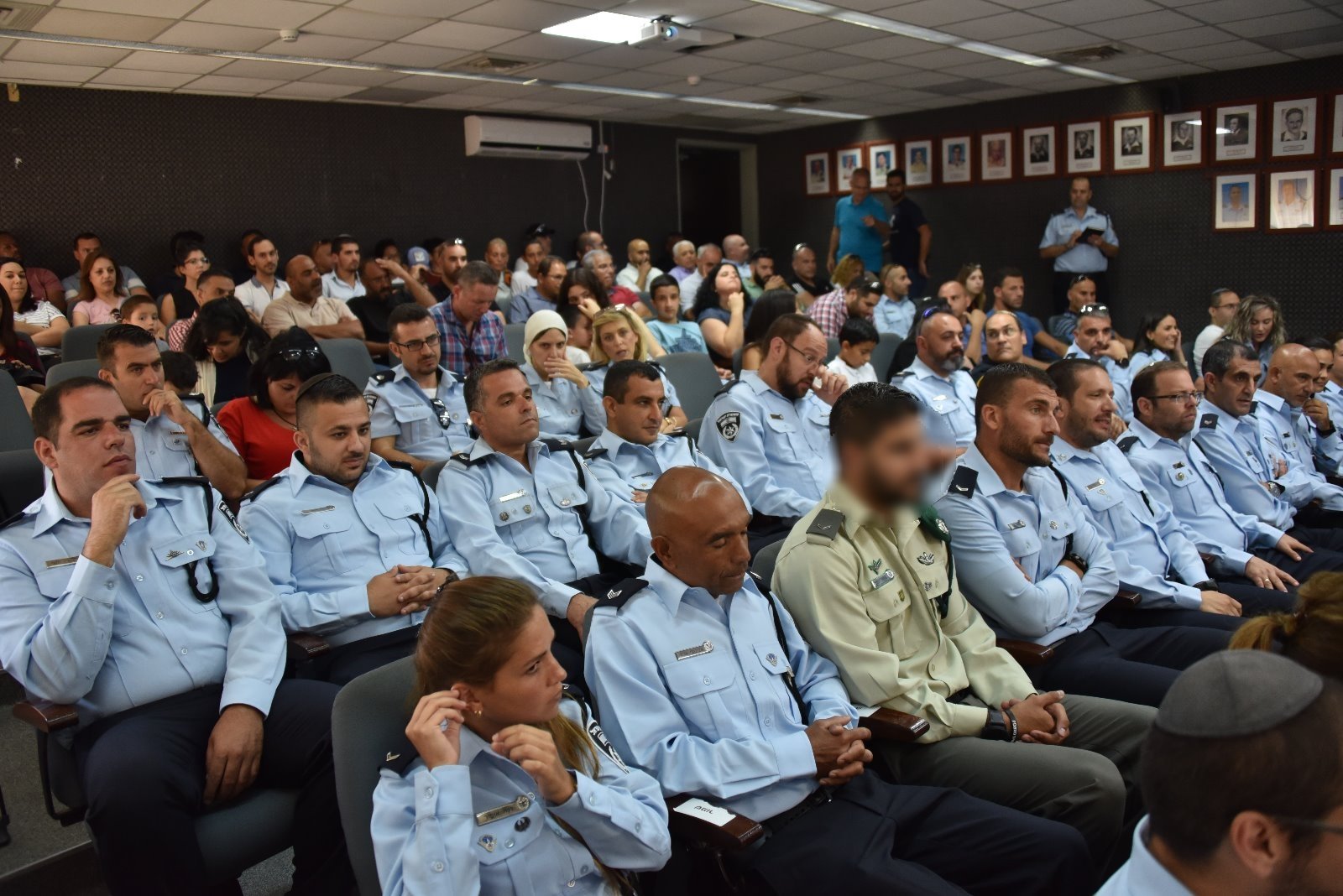 الشرطة الإسرائيلية تعلم عناصرها اللغة العربية-4