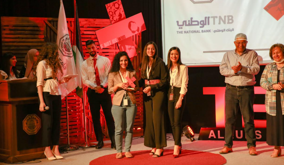 مشاركون في مؤتمر TEDx جامعة القدس يتحدثون عن تجاربهم الملهمة تحت شعار "إن لم نكن نحن، فمن إذاً؟"-3