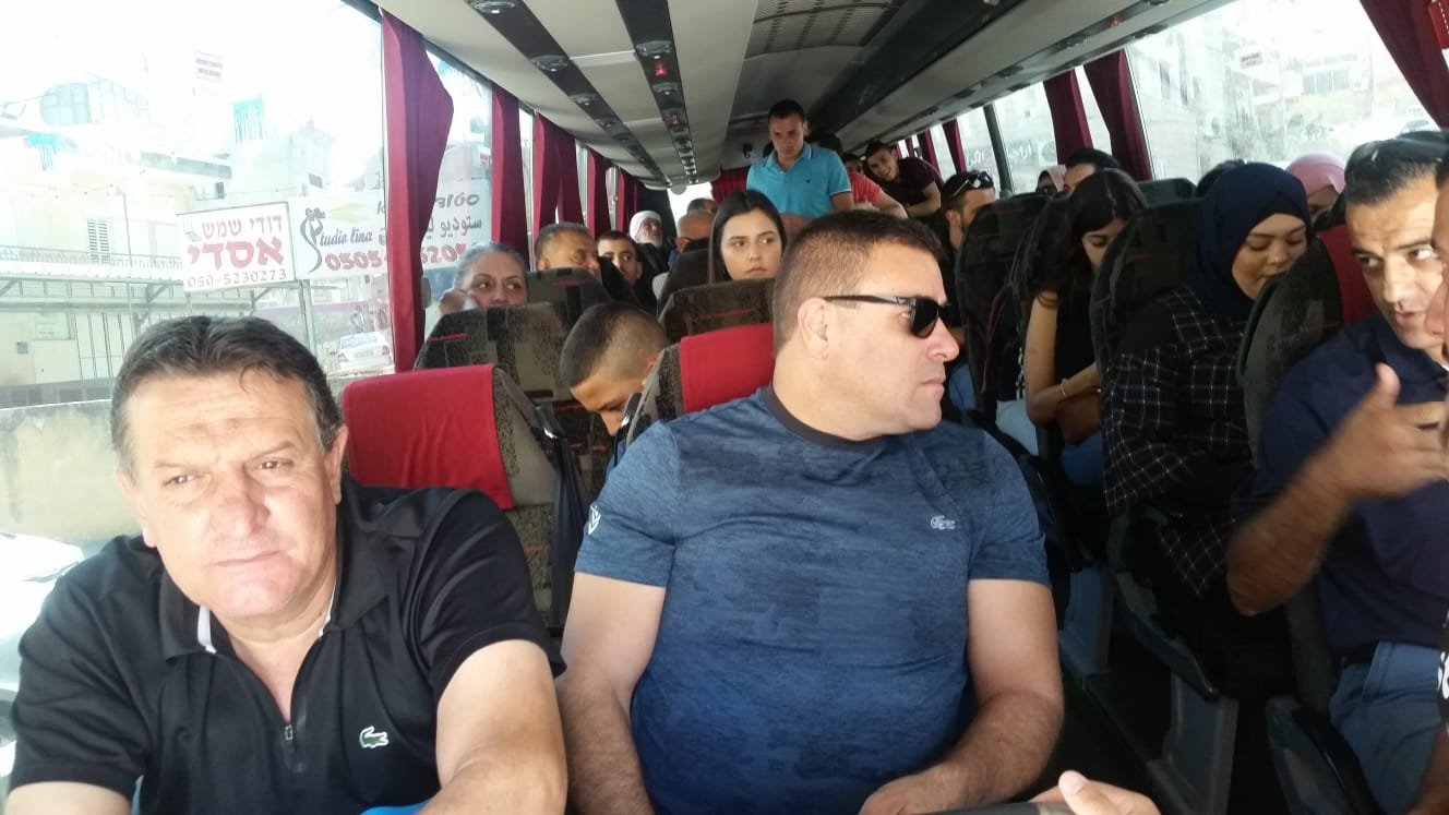 انطلاق الحافلات الى تل أبيب للمشاركة في امّ المظاهرات -10