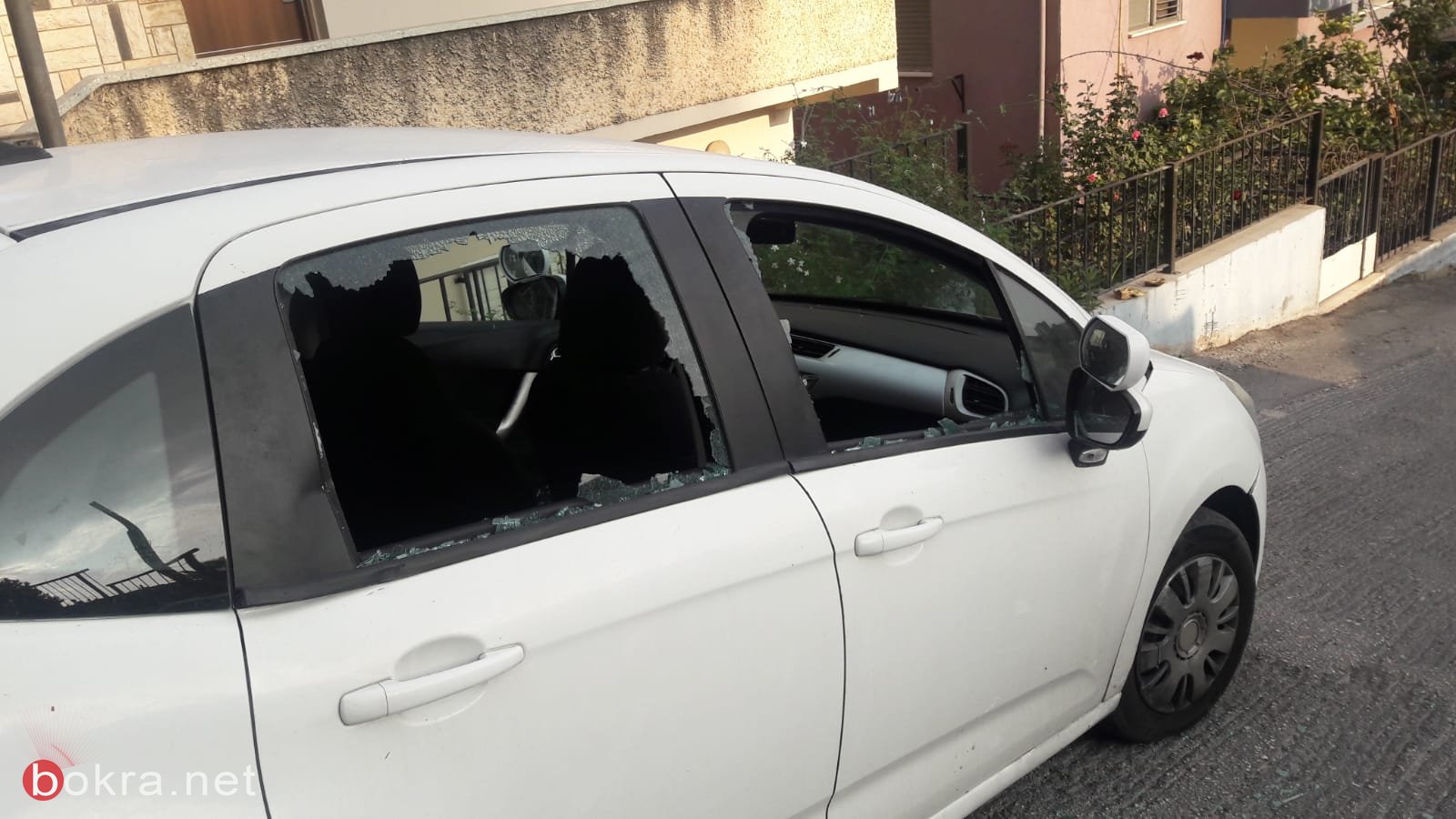 تكسير زجاج سيارة المواطن النصراوي فادي عجاوي ناشط في "ناصرتي"-1