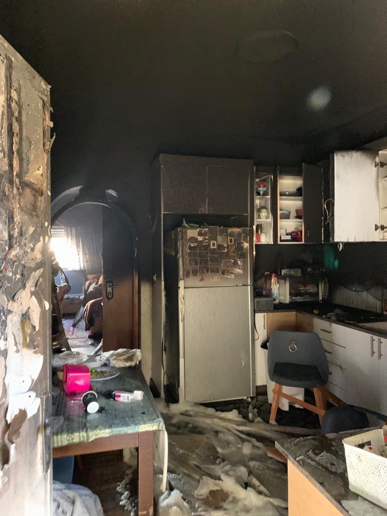 4 إصابات بحريق في منزل بحي الطور في القدس-1