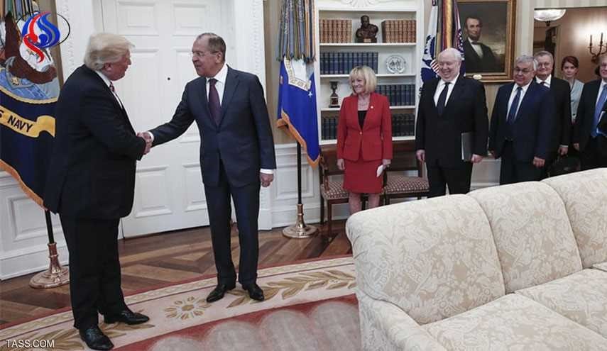 روسيا تنشر صوراً للقاء ترامب ولافروف.. والبيت الأبيض غاضب-1