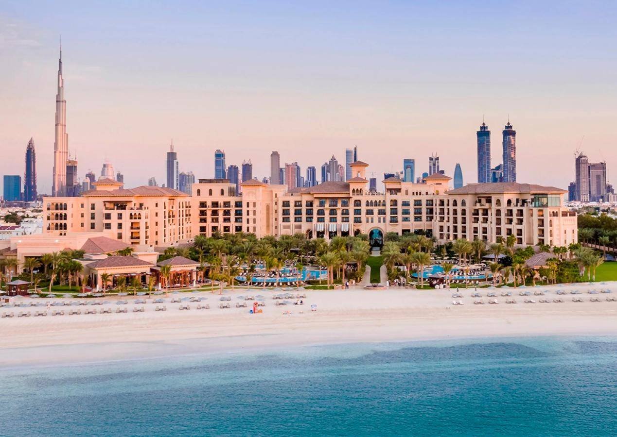 أفخم فنادق دبي على البحر-1