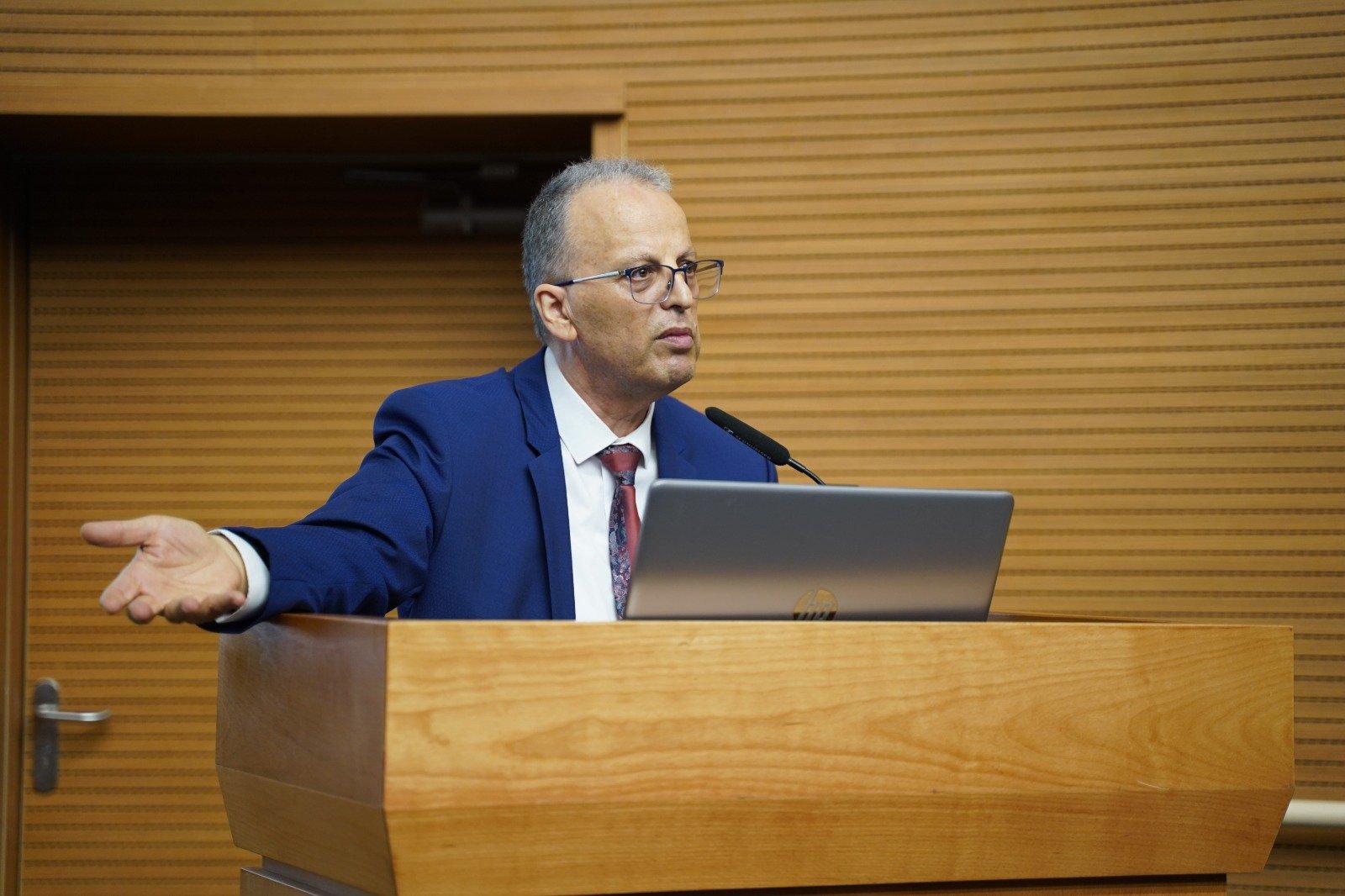العلاقة بين الطب والقانون في قضايا العظام: محاضرة متخصصة للدكتور عوني يوسف للمحامين بالناصرة-15