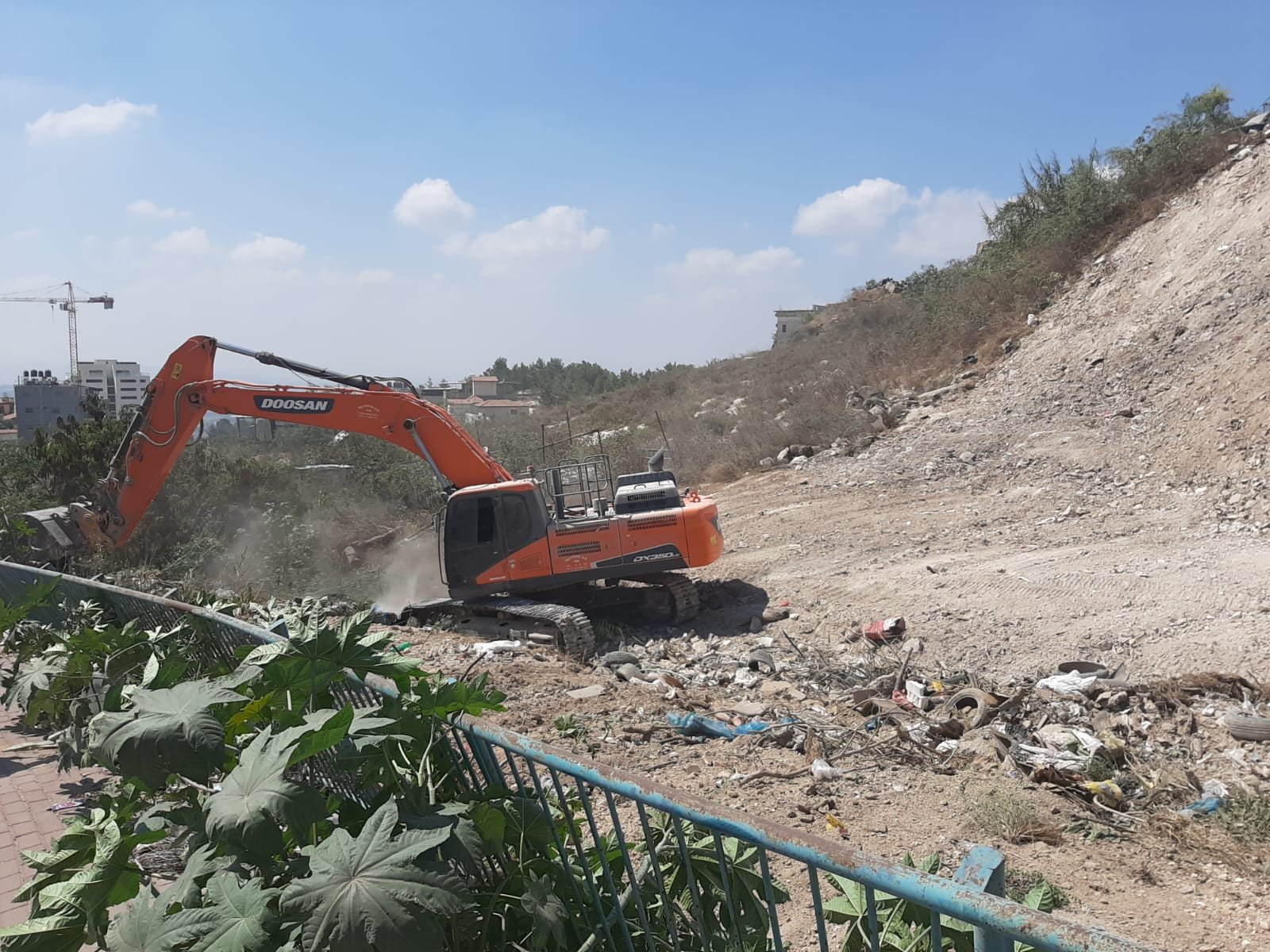 وحدة البيئة في بلدية الناصرة تحقق انجازات و مشاريع بيئية-0