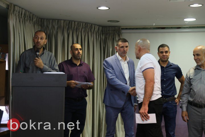 الناصرة: لجنة الزكاة المحلية توزع منحا دراسية على أكثر من 100 طالب جامعي-19