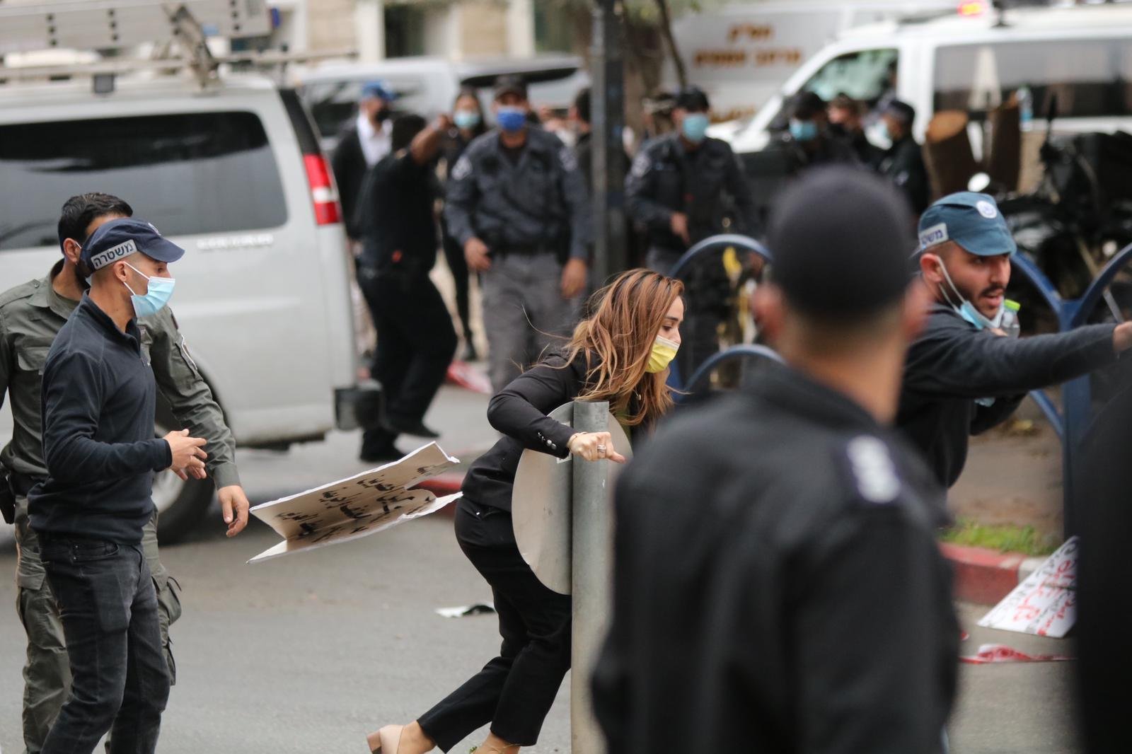 بالأسماء: قائمة المعتقلين من مظاهرة الناصرة-21
