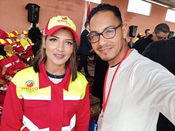 عاملة فاتنة من كنس الشوارع إلى ملكة جمال في المغرب!-0