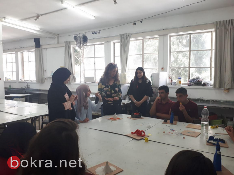  طالبات كليّة الفنون في بيت بيرل ينظّمن برامج ارشاد باللغة العربيّة في متحفيّ تل أبيب وهرتسليا-4