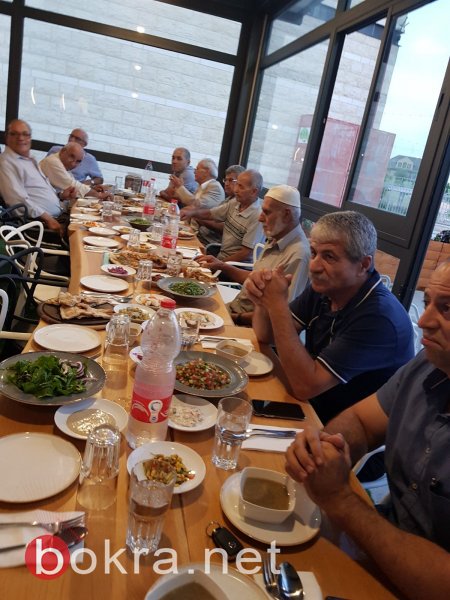 المجلس المحلي الشبلي أم الغنم ينظم افطارًا للمسنين -0